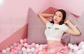 Feilin嗲囡囡 – 芷儿Momoko的校服大集合:谁能抗拒这样清新的校园气息?