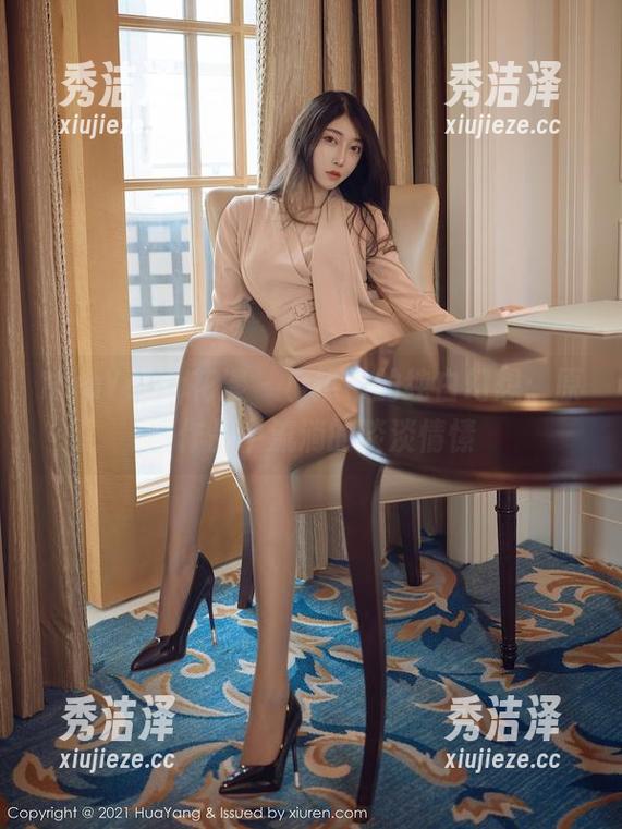 HuaYang花漾-小热巴 HuaYang花漾 - 小热巴的纯白幻想:原图作品中流淌的淡淡情愫