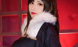 跟着KaYa萱在线，一起探索御姐写真世界！
