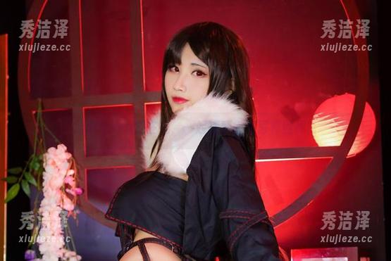跟着KaYa萱在线，一起探索御姐写真世界！