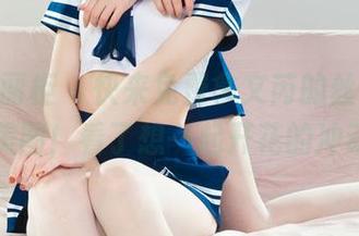 Ligui丽柜 – 快来免费拿文芮的丝柔双生花美图！看了想一起开花的冲动！