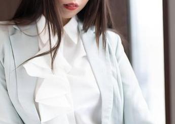 MiStar魅妍社 – 校服暴击！小热巴的图片分享让人怀念青春！
