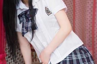 MiStar魅妍社 – 学姐私拍的原图，小热巴那份完美不速之客，来看看吧！