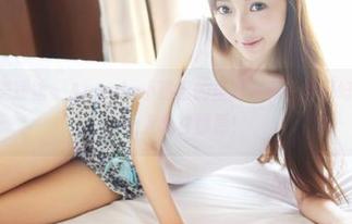 MyGirl美媛馆 – Angela小热巴的圣诞写真：恰到好处的光影，让人心甘情愿！