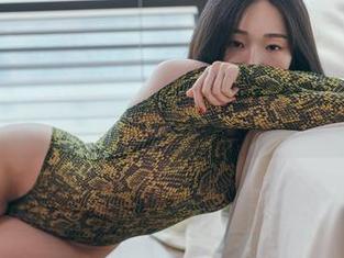 Pia(피아)婚纱图集：漫游无圣光，感受不一样的美