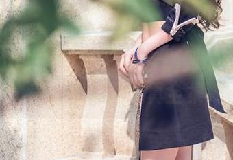 TouTiao头条女神 – 从云端到地面：郭美美空姐制服写真全集