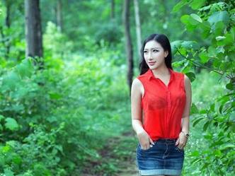 TuiGirl推女郎 – 短裤与陆瓷，最新写真集里的那个甜甜的夏日梦！