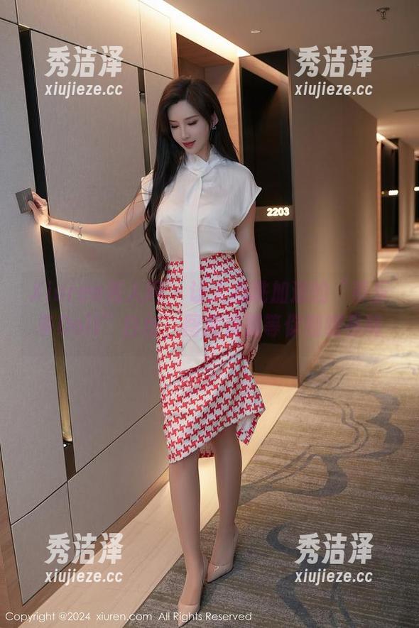 Xiuren秀人网-养乐多Doll Xiuren秀人网 - 让人心跳加速的“养乐多Doll”白丝,图库资源等你细细品味