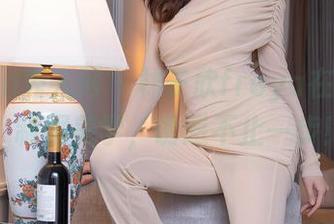 Xiuren秀人网 – 林子欣freya在线写真：制服美学，诱惑不止一步！