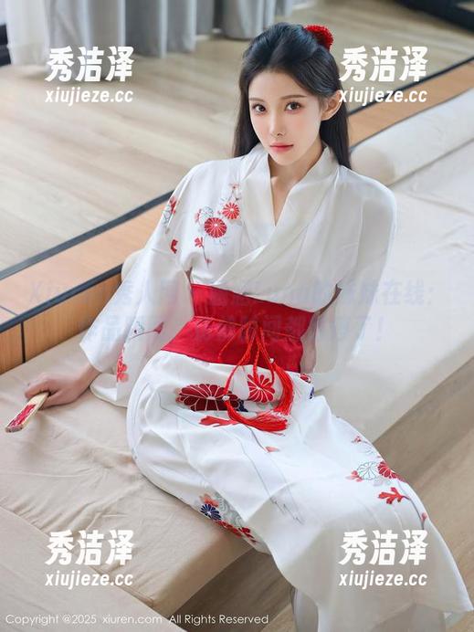 Xiuren秀人网 - 涵涵Luna的妹妹在线：作品瞬间，仿佛时间都暂停了！
