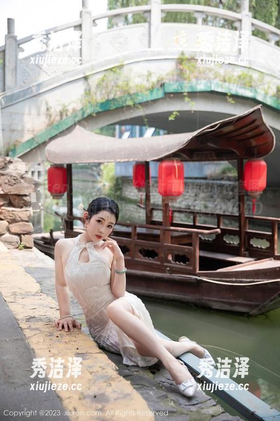 Xiuren秀人网-米妮大萌萌 Xiuren秀人网 - 米妮大萌萌的皮衣套图:不下载绝对后悔,快来感受那种MOOD!