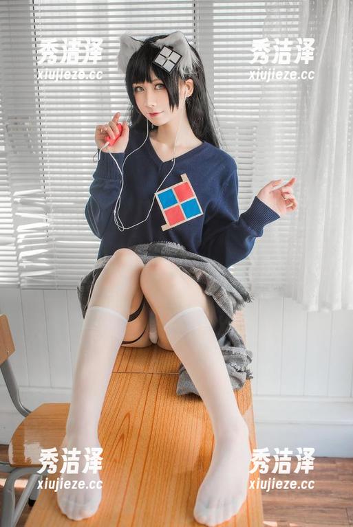 想看苦修女的独特魅力？izumi泉桃子的写真集不要错过，速速下载！