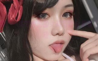 不只是笑，一笑芳香沁的女孩写真合集看了让人心动！
