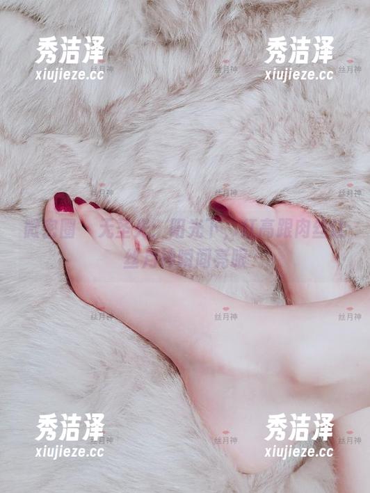 微密圈 - 无圣光：阳光下，红高跟肉丝让丝月神瞬间亮眼