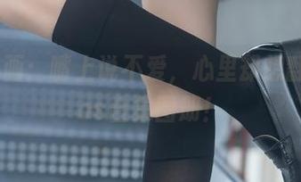 兔玩映画：嘴上说不爱，心里却想翻阅的cos合集图册！