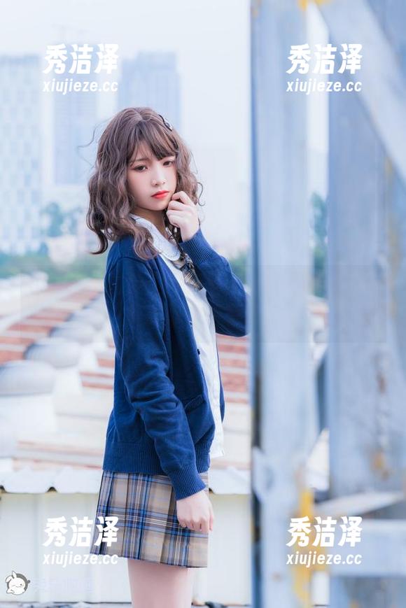 兔玩映画再放送！无圣光制服裙白丝写真，刺激你的所有感官！