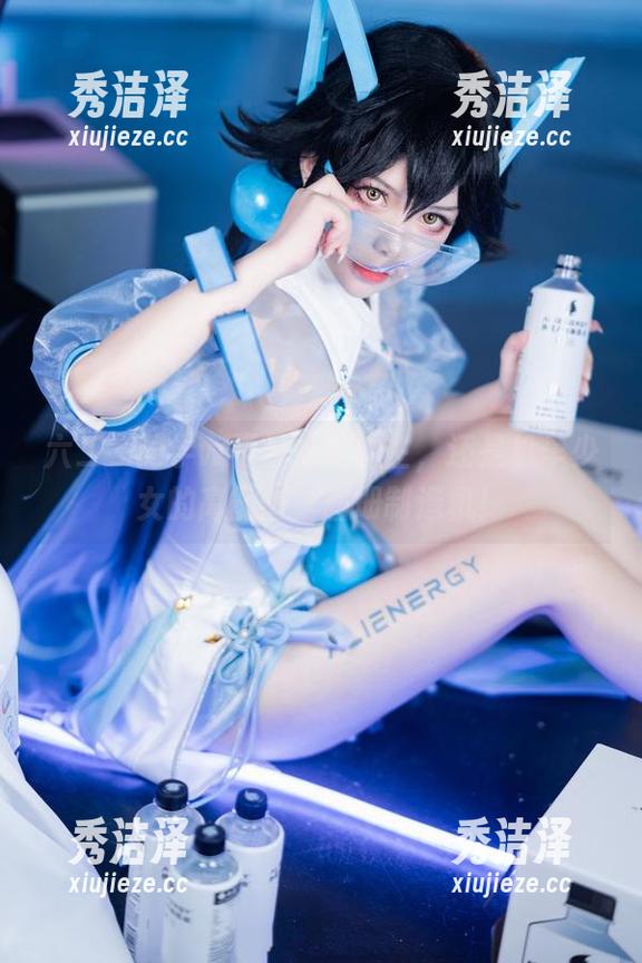六二二同学w不只是个博主，还是机车少女的高能高清图册制造机！