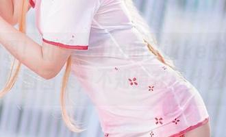 真有意思！切切celia的Nikke胜利女神梅里原图图集，不知道在想什么呢？