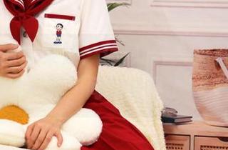 初夏女神 – 柒柒：休息时间=免费写真，别问，问就是累了！