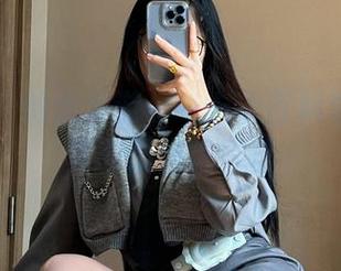 微密圈 – 制服梦游——卡通百科老王的写真图册惊艳登场