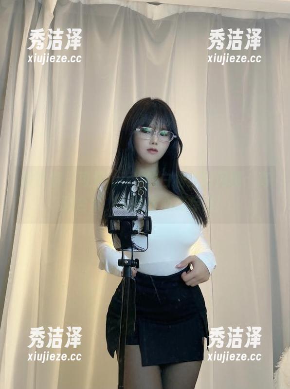 微密圈 - 可馨juicy的白裙梦幻闪现：高清合集，照得你心都痒痒！