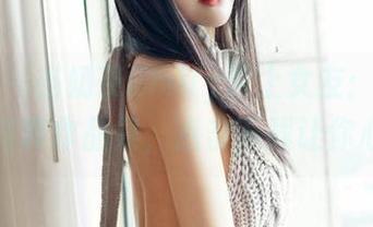嗲囡囡 – 当奶茶Emily遇上女友：探秘她的写真作品集，点击下载让你心动