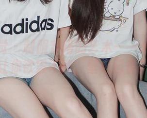 小众视觉 – 制服穿搭的艺术——米拉原图让你欲罢不能，壁纸已备！