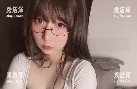 小泉学姐吖 别眨眼!小泉学姐吖最新豹纹作品集带你进入梦幻境界。