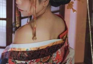 无颜小天使wy的婚纱魅力：无圣光图包，谁说结婚一定要找个对象？