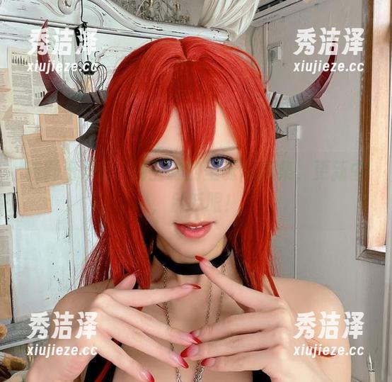 新鲜出炉！桜满三时的圣诞写真集，更新中，别眨眼！