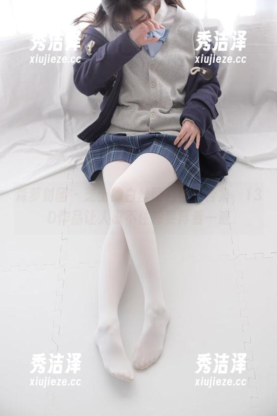 森萝财团 - 芝士的白丝网鞋福利合集，13D作品让人忍不住想要再看一遍