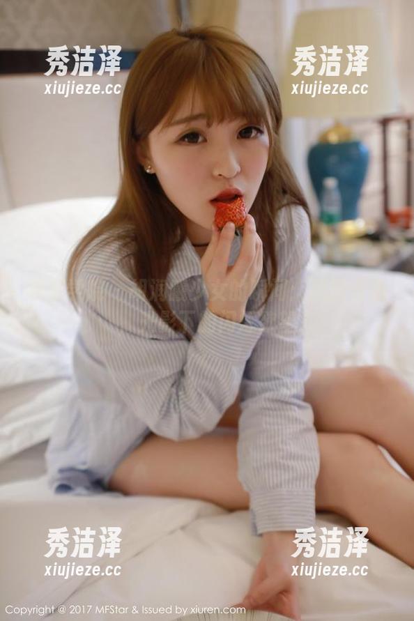 模范学院 - 胡润曦少女的瞬间：原图合集，光影下的闪烁欲望