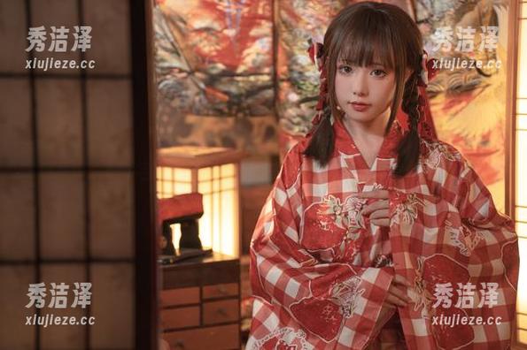 爆机少女喵小吉：浣溪沙与端午的奇妙cos结合，图片来袭！
