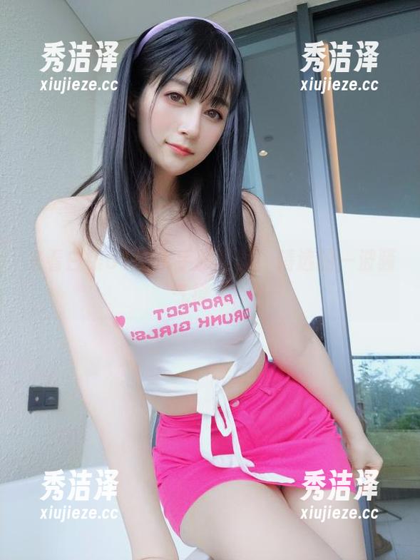 白银81 来看白银81的水手服写真,精选的一波骚气撩人!