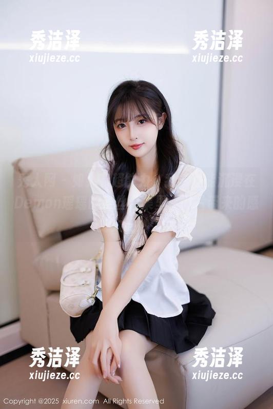 秀人网 - 如果有超能力，我希望能沉浸在Demon瑶瑶的黑丝合集里，图片带来的感觉太绝妙了。
