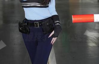 秀人网 – 在网上发现SOLO-尹菲的婚纱美图，撩拨了谁的心弦？