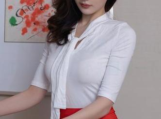 秀人网 – 别犹豫了，小蛮妖Yummy黑丝美腿的原图精选，不来围观一下吗？
