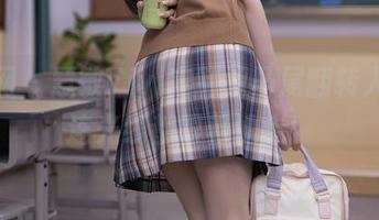 秀人网 – 慧敏Vivi定制双马尾翻转人生，连光线都跟着她走！