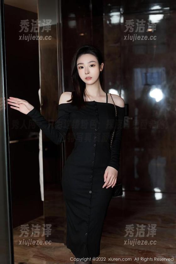 秀人网-白兔西希 秀人网 - 只为这缕粉色:探索白兔西希的独特写真资源!