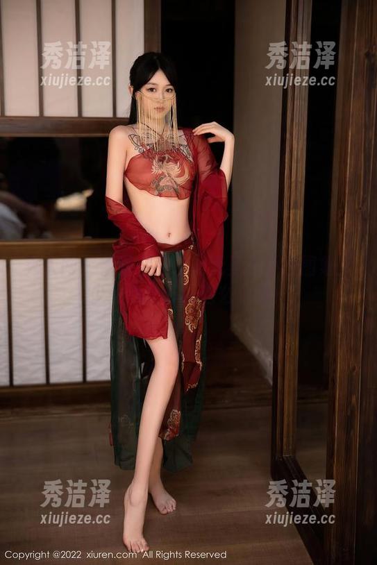 秀人网 - 蕾蕾醒了没的无圣光怀旧图集：少女心也可以这么随意！