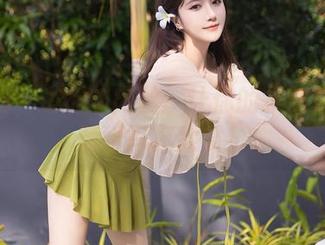 秀人网 – 软情&肉丝：让你的桌面嫉妒的壁纸写真大赏！