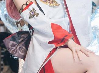 糖果果Candy带来的私房比基尼合集，准备好感受甜蜜的‘热’情了吗？