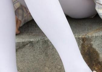 紧急企划 – 学姐的写真合集，五更百鬼免费分享，数据流量准备好了吗？