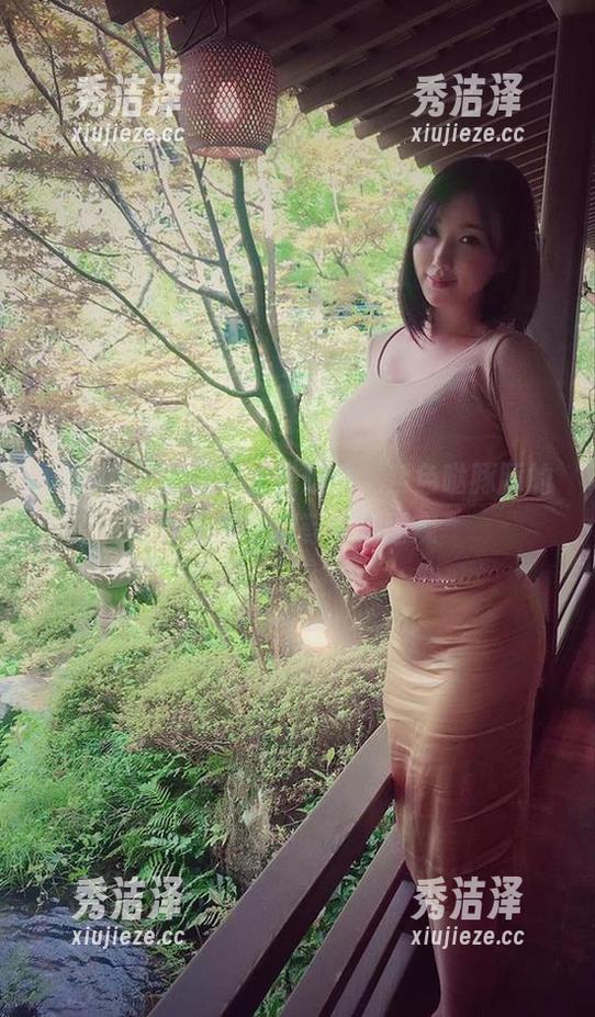 微密圈 - 眼镜不止是眼镜，紫色哒豚豚的作品集更新等你来围观
