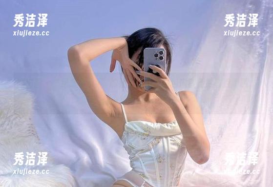 微密圈 - “纪念小小v”的猫女作品，图包内容竟然有点撩哦，得小心心跳加速！