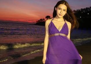美媛馆 – 唐琪儿清纯写真：在光影中探寻美与虚幻