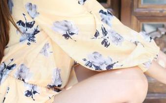 美媛馆 – 当悠悠酱yoyoyo穿上制服，美图霸屏的真正原因，我们很可能不知道！