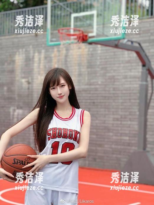 腐团儿Ikaros 腐团儿Ikaros泳装合集:夏日清凉的无尽诱惑