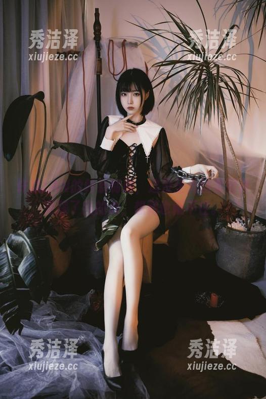 许岚LAN的韩系制服，这没圣光的套图真是踩了我的心，想藏也藏不住。