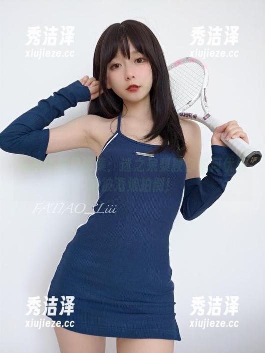 迷之呆梨 私拍比基尼图集:迷之呆梨教你如何优雅地被海浪拍倒!